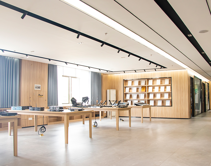 product display center